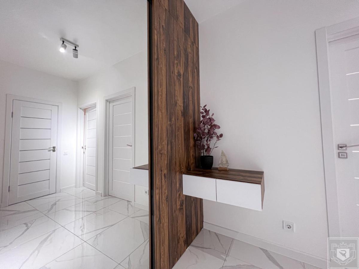 Apartment Renthouse Perla